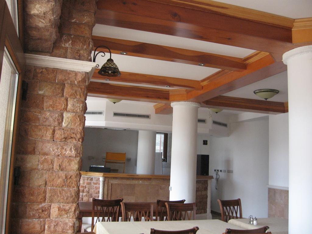 Apartments And Rooms Levantin Inn สเวติ สเตฟาน ภายนอก รูปภาพ