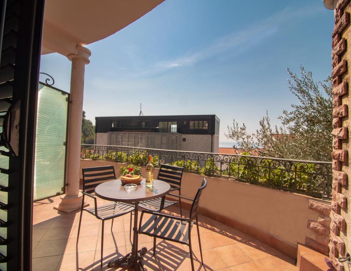 Apartments And Rooms Levantin Inn สเวติ สเตฟาน ภายนอก รูปภาพ