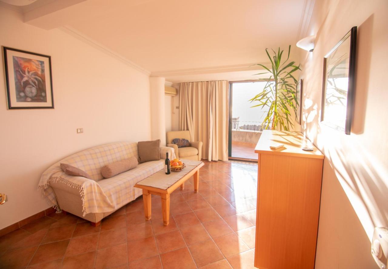 Apartments And Rooms Levantin Inn สเวติ สเตฟาน ภายนอก รูปภาพ