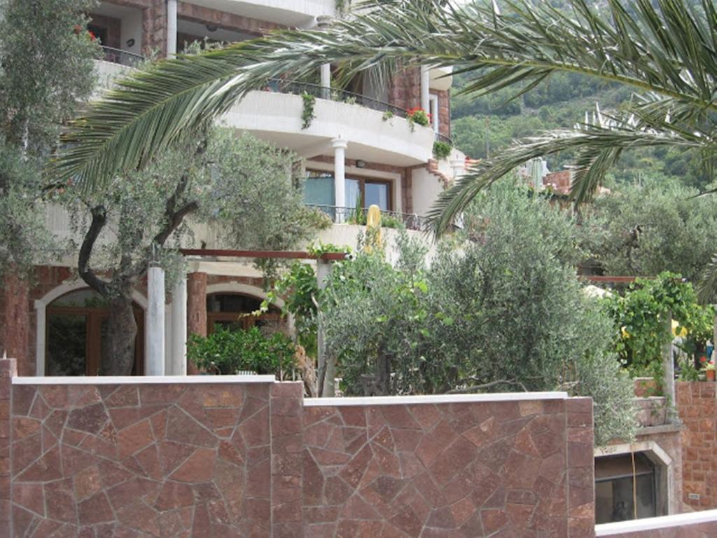 Apartments And Rooms Levantin Inn สเวติ สเตฟาน ภายนอก รูปภาพ
