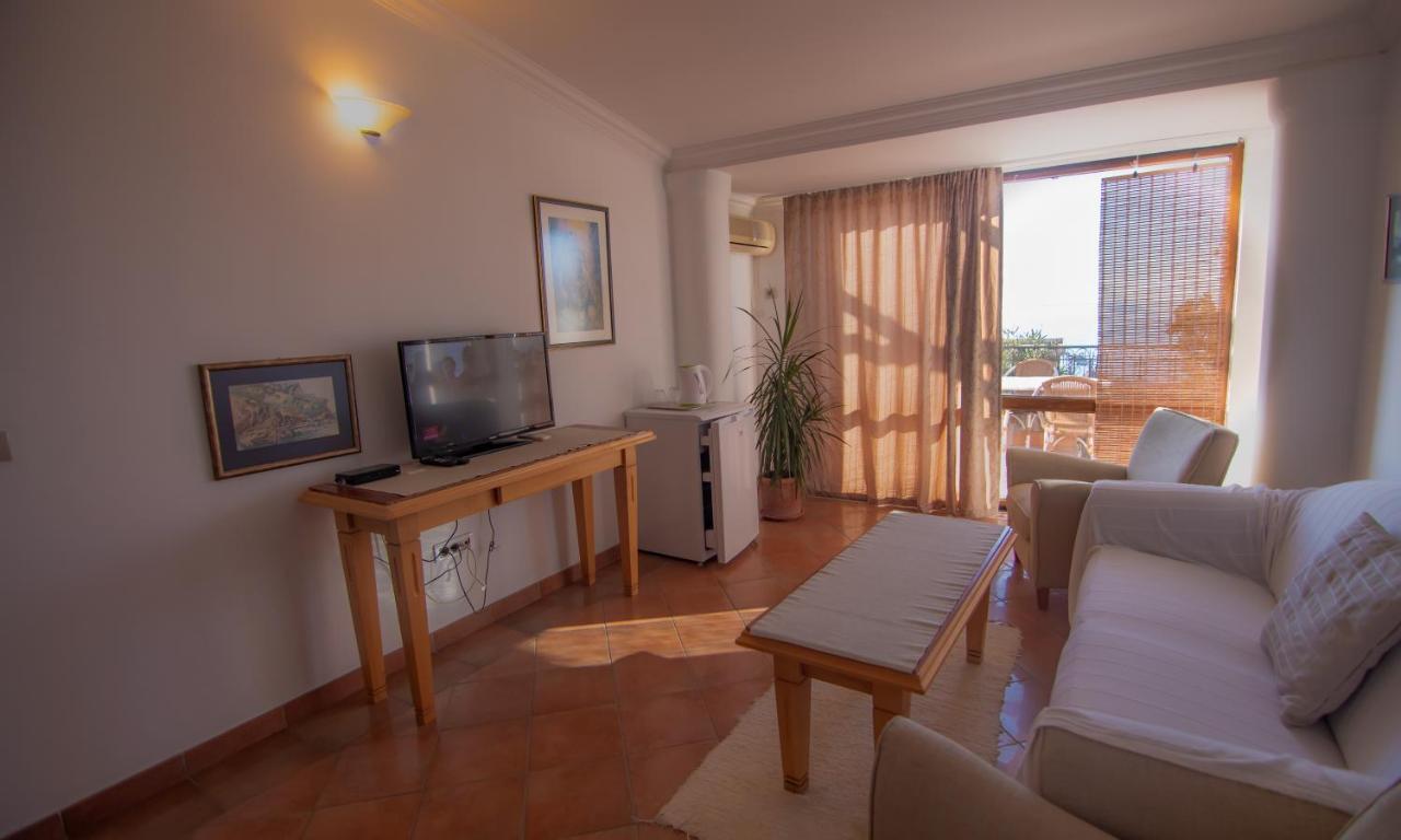 Apartments And Rooms Levantin Inn สเวติ สเตฟาน ภายนอก รูปภาพ