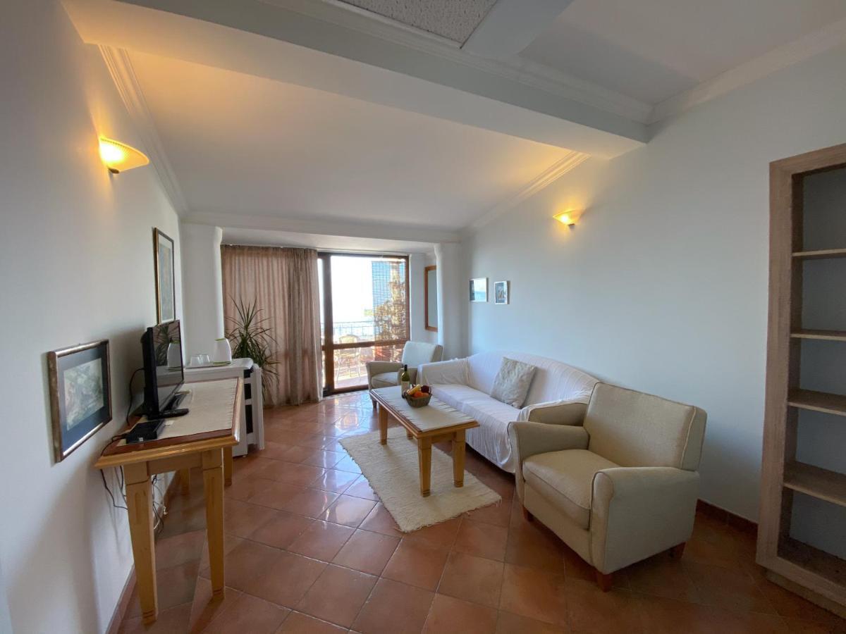 Apartments And Rooms Levantin Inn สเวติ สเตฟาน ภายนอก รูปภาพ